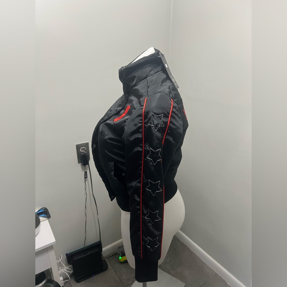 Harley-Davidson Black Puffer Jacket with Red Accents - Picture 2 of 9